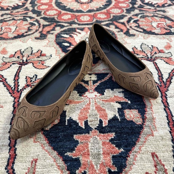 Rebecca Taylor Pointed Toe Embroidered Italian Leather Flats Size 8M - Picture 3 of 16